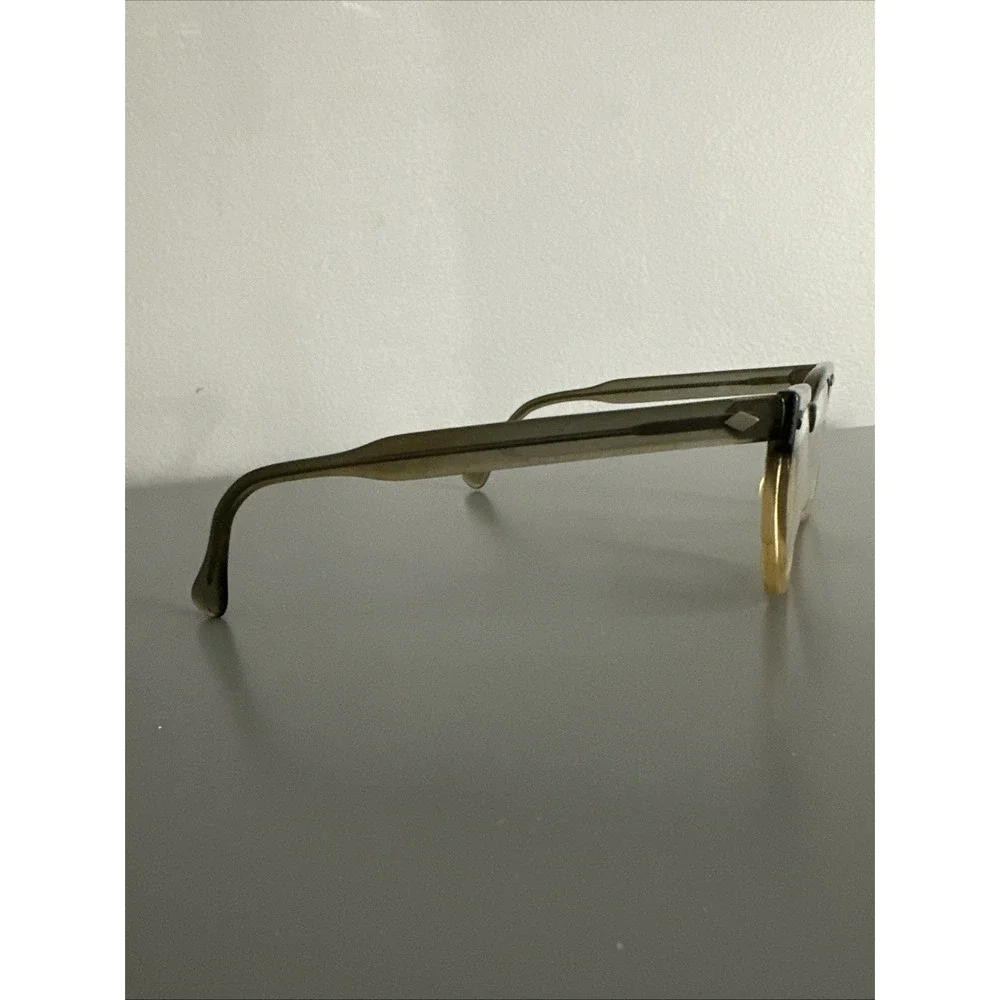 Usa vintage glasses